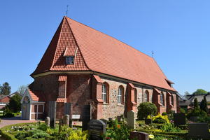 Neuengamme-Kirche1.JPG