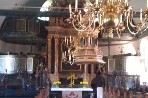 Altengamme-Kirche-Altar.jpg